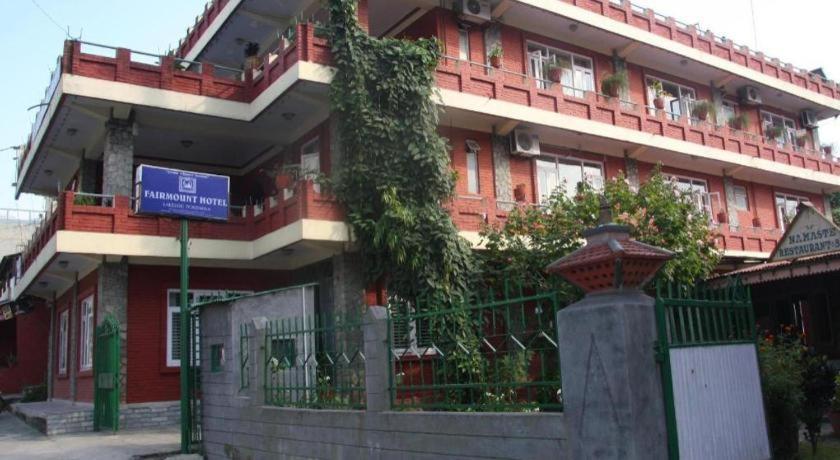 Fairmount Hotel Pokhara Esterno foto